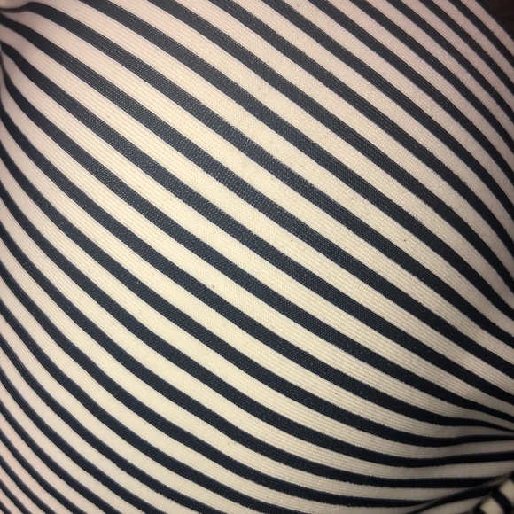 Swimsuit top - Picture 3 of 5